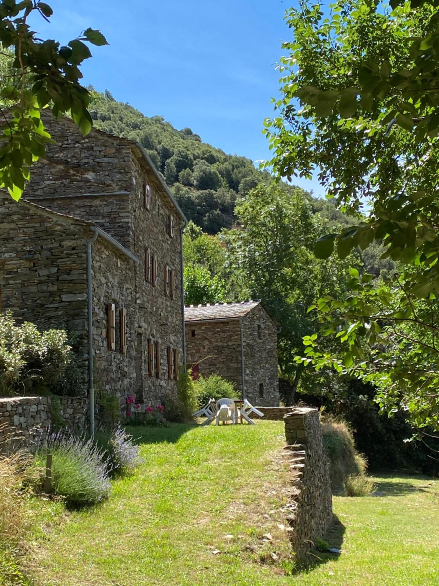 La Pellegrine, Parc National Des Cevennes Vila Le Salson Exterior foto
